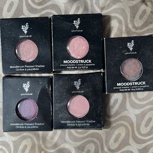 Younique lot of 5 eyeshadow NEW!!
